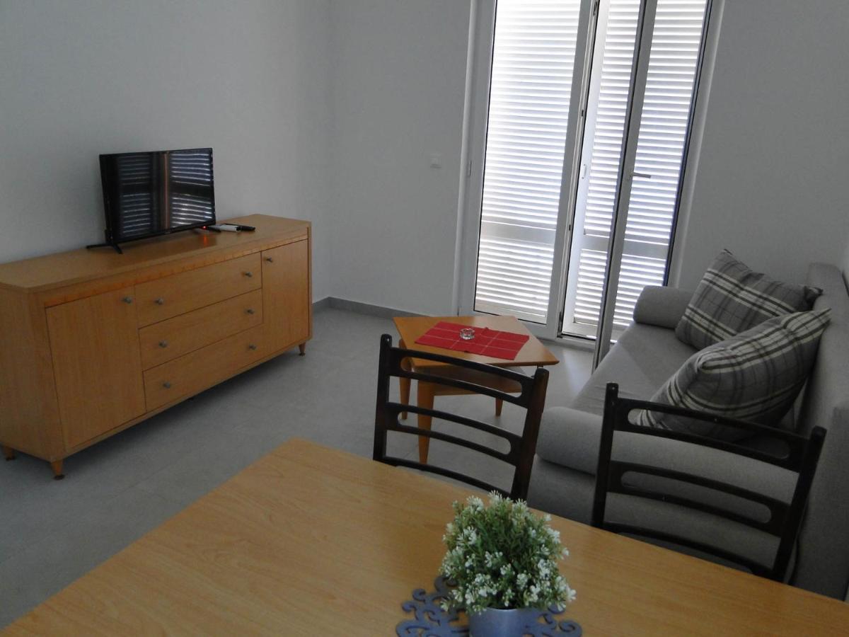 Apartmani Tepli Bok Primošten Zewnętrze zdjęcie